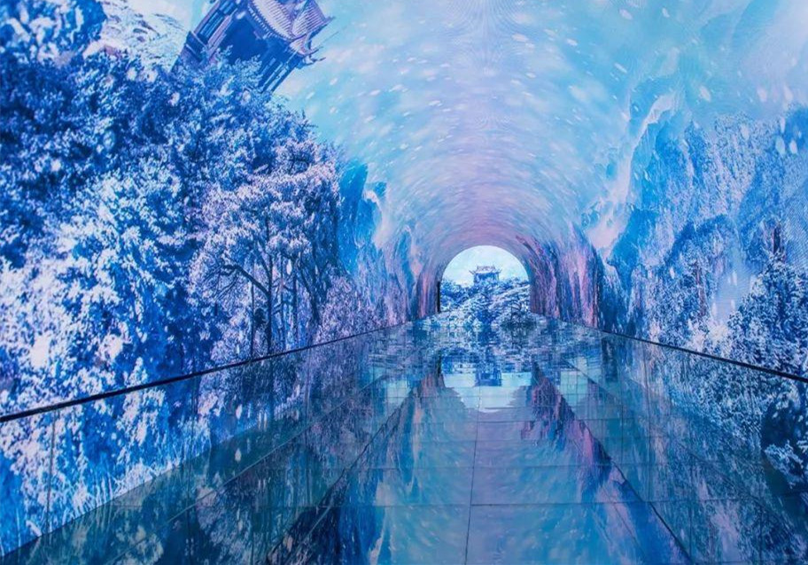 天幕弧形沉浸式