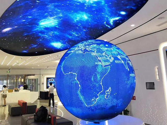 室內(nèi)球LED球形顯示屏：科技與藝術(shù)的完美融合
